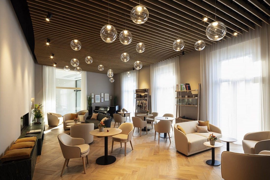 Lobby, Rehabilitation Center at Waldkliniken Eisenberg. (Credit: HG Esch)