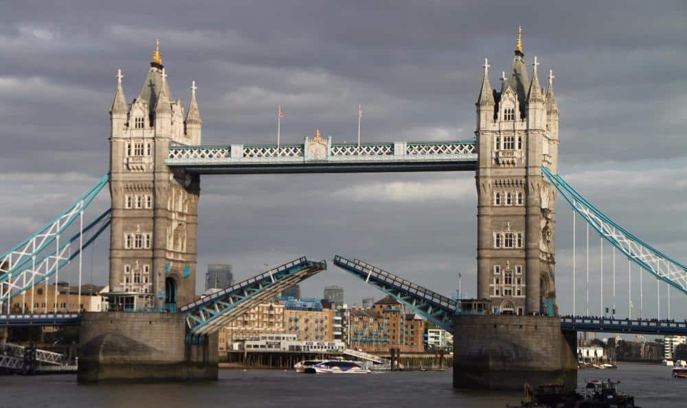 Brexit: It Will Take Years for the UK Healthcare Sector to Stabilize