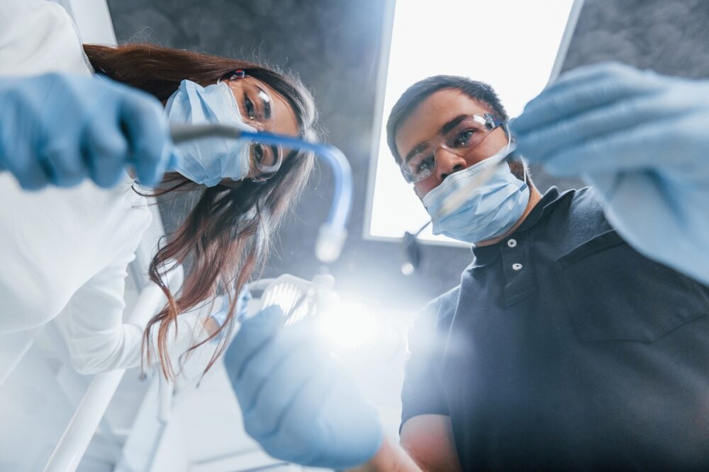 High-Tech Dentistry: Innovations Leading the Industry 