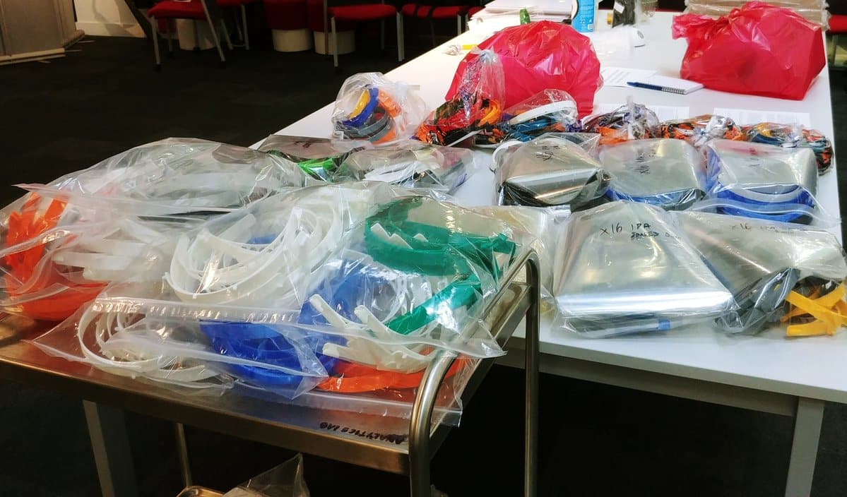 400 face shields ready for delivery. (Credit: iForge)